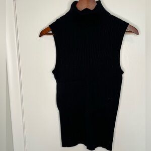 Eclipse ribbed sleeveless turtle neck